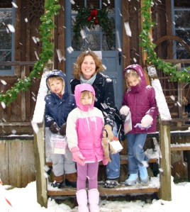 susan and kids in snow